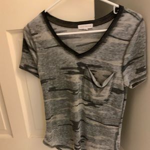 Socialite Camo T-shirt✨